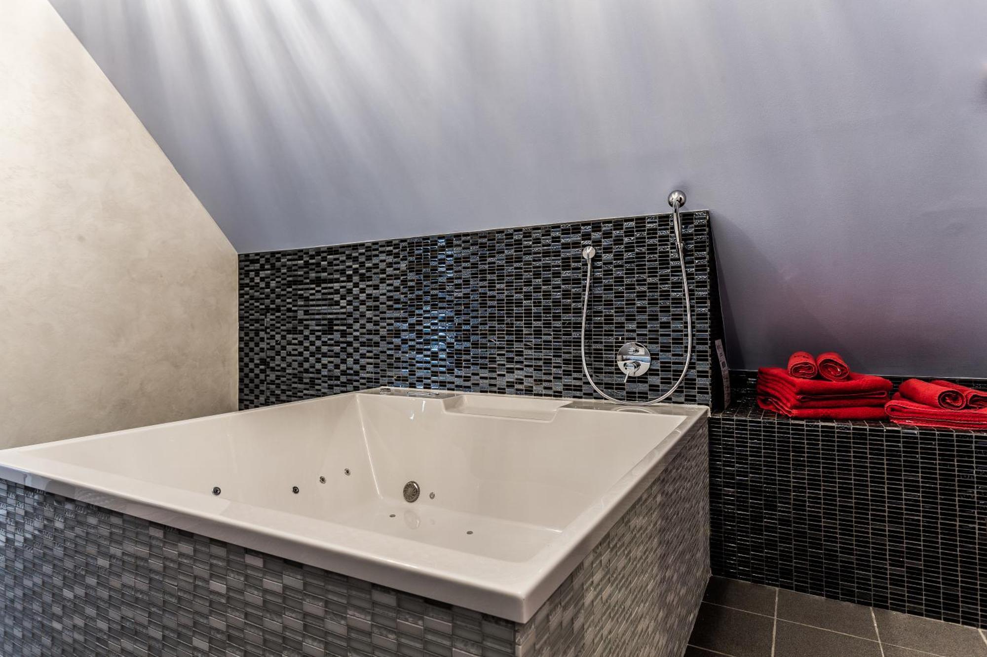 Lustra Stundenhotel - Adults Only Landshut Exteriör bild